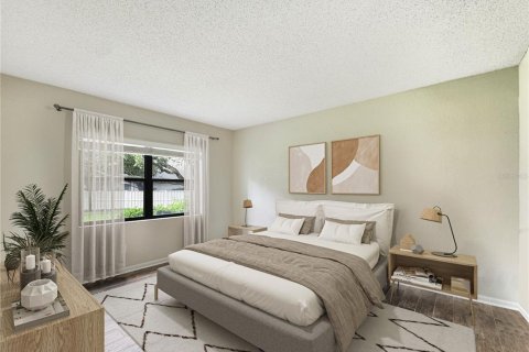 Condo in Saint Petersburg, Florida, 2 bedrooms  № 2237787 - photo 7