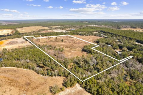 Land in Freeport, Florida № 558273 - photo 1