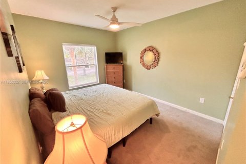 Снять в аренду квартиру в Виро-Бич, Флорида 2 спальни, 99.41м2, № 2010619 - фото 17