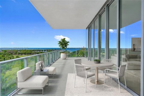 Condominio en venta en Miami, Florida, 5 dormitorios № 2089740 - foto 11