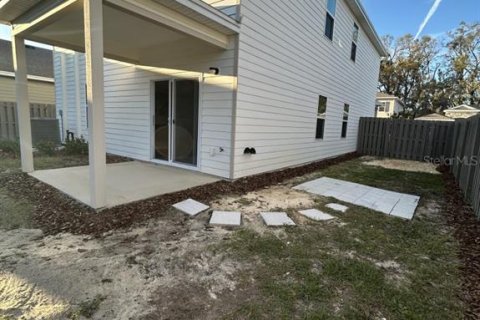 House in Newberry, Florida 5 bedrooms, 224.27 sq.m. № 1733317 - photo 3