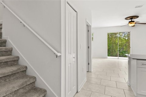 Touwnhouse à vendre à Kissimmee, Floride: 3 chambres, 166.95 m2 № 2121645 - photo 6