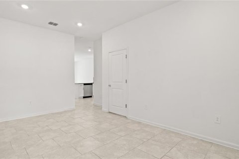 Touwnhouse à vendre à Kissimmee, Floride: 3 chambres, 166.95 m2 № 2121645 - photo 9