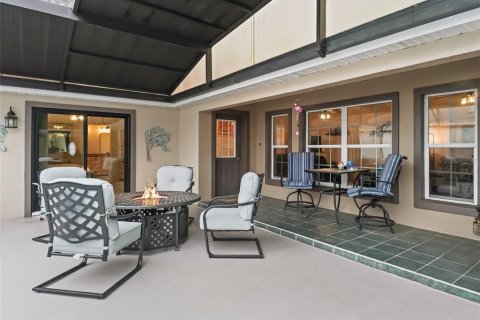 House in Summerfield, Florida 3 bedrooms, 154.03 sq.m. № 1719890 - photo 10