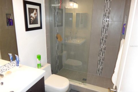 Condo in Tampa, Florida, 2 bedrooms  № 1882859 - photo 19