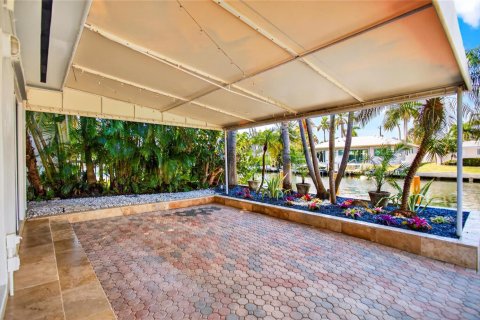 Casa en venta en Pompano Beach, Florida, 2 dormitorios, 137.96 m2 № 2084988 - foto 10