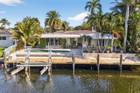 Casa en venta en Pompano Beach, Florida, 2 dormitorios, 137.96 m2 № 2084988 - foto 4