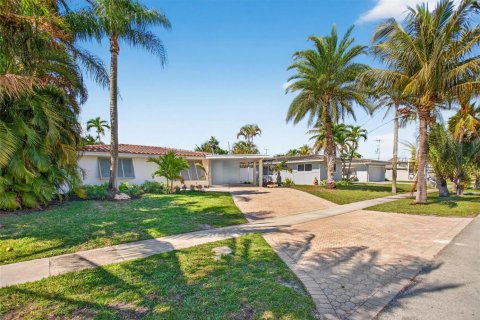Casa en venta en Pompano Beach, Florida, 2 dormitorios, 137.96 m2 № 2084988 - foto 6