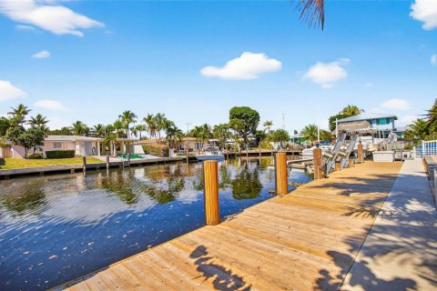 Casa en venta en Pompano Beach, Florida, 2 dormitorios, 137.96 m2 № 2084988 - foto 24