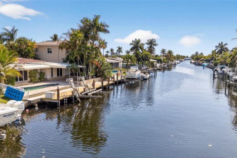 Casa en venta en Pompano Beach, Florida, 2 dormitorios, 137.96 m2 № 2084988 - foto 8