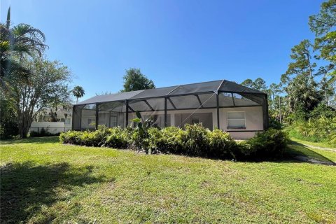 Villa ou maison à vendre à North Port, Floride: 4 chambres, 147.9 m2 № 2411419 - photo 26