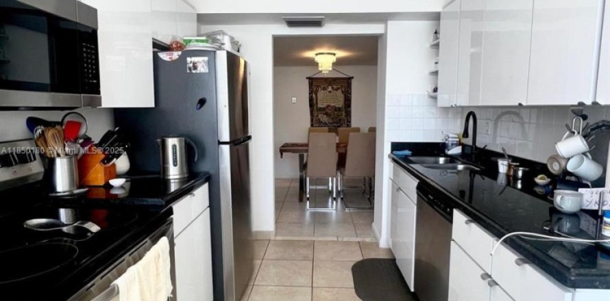 Condo à Hallandale Beach, Floride, 1 chambre № 1857344