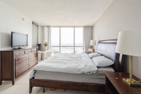 Copropriété à vendre à Miami, Floride: 2 chambres, 97.36 m2 № 2257195 - photo 7