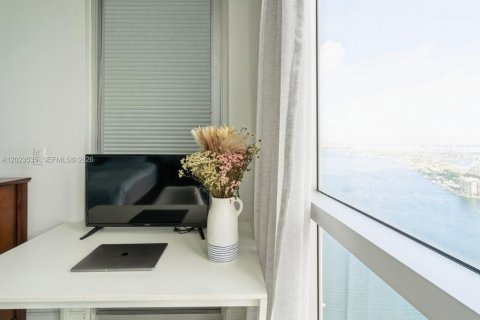 Copropriété à vendre à Miami, Floride: 2 chambres, 97.36 m2 № 2257195 - photo 8