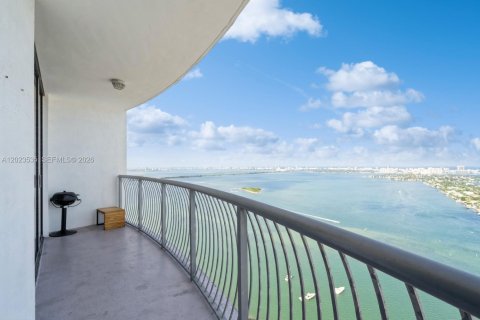 Copropriété à vendre à Miami, Floride: 2 chambres, 97.36 m2 № 2257195 - photo 13