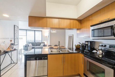 Copropriété à vendre à Miami, Floride: 2 chambres, 97.36 m2 № 2257195 - photo 6