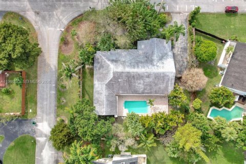 Villa ou maison à louer à Palmetto Bay, Floride: 4 chambres, 286.05 m2 № 2027880 - photo 26
