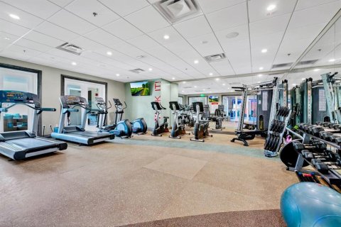 Villa ou maison à vendre à Kissimmee, Floride: 5 chambres, 276.66 m2 № 2112658 - photo 14