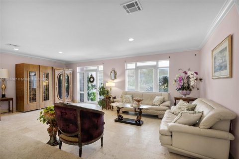 House in Palm Beach Gardens, Florida 3 bedrooms, 232.35 sq.m. № 1775858 - photo 7