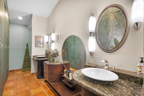 House in Palm Beach Gardens, Florida 3 bedrooms, 232.35 sq.m. № 1775858 - photo 28
