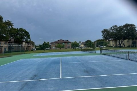 Condominio en venta en Sunrise, Florida, 2 dormitorios, 70.61 m2 № 1711583 - foto 14