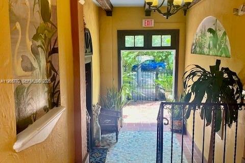 Apartamento en alquiler en Miami Beach, Florida, 1 dormitorio, 838.44 m2 № 2011787 - foto 5