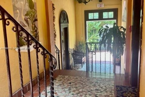 Apartamento en alquiler en Miami Beach, Florida, 1 dormitorio, 838.44 m2 № 2011787 - foto 6