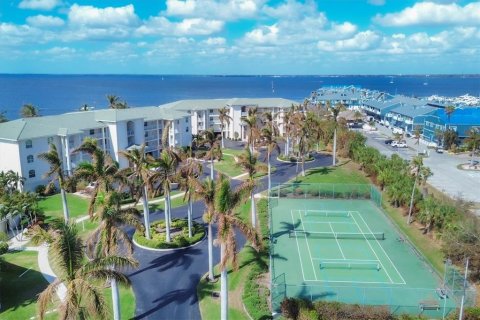 Condo in Punta Gorda, Florida, 3 bedrooms  № 1876812 - photo 1