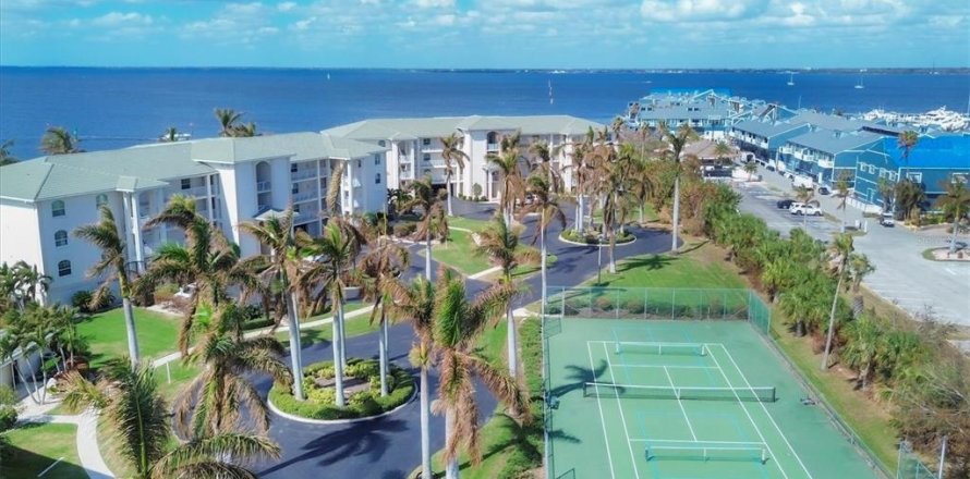 Condo in Punta Gorda, Florida, 3 bedrooms № 1876812