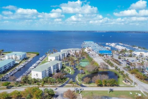Condo in Punta Gorda, Florida, 3 bedrooms  № 1876812 - photo 3