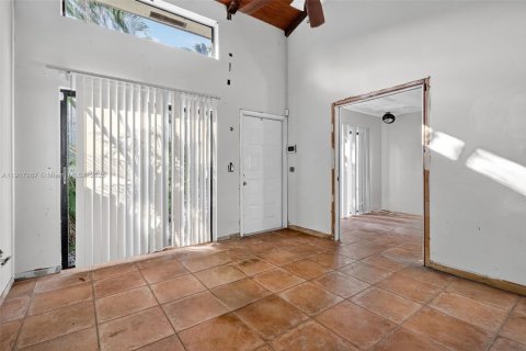 Купить таунхаус в Майами, Флорида 3 спальни, 147.16м2, № 1973951 - фото 3