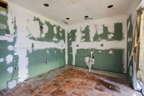 Купить таунхаус в Майами, Флорида 3 спальни, 147.16м2, № 1973951 - фото 5