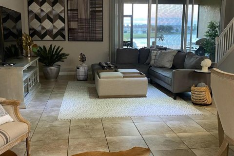 Adosado en alquiler en Kissimmee, Florida, 3 dormitorios, 187.01 m2 № 1843414 - foto 14