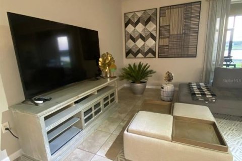 Adosado en alquiler en Kissimmee, Florida, 3 dormitorios, 187.01 m2 № 1843414 - foto 12