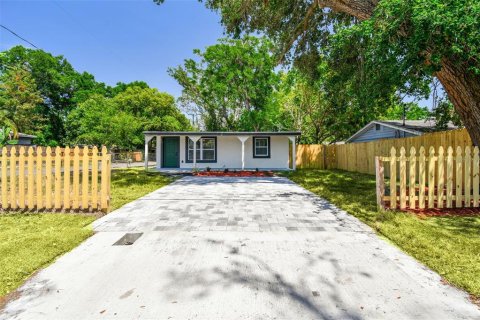 Casa en venta en Tampa, Florida, 3 dormitorios, 117.06 m2 № 1666919 - foto 2