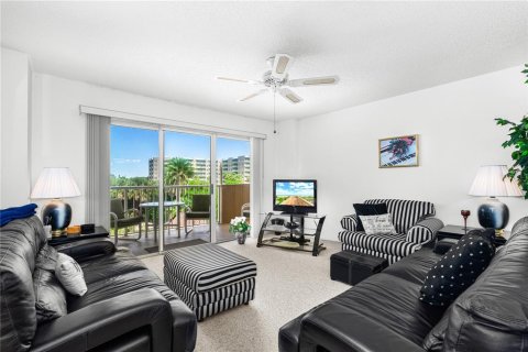 Copropriété à vendre à Daytona Beach Shores, Floride: 2 chambres, 130.06 m2 № 1816304 - photo 11