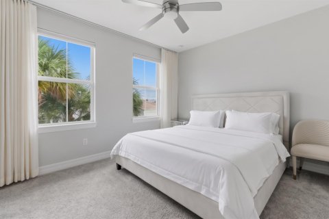 Casa en venta en Lake Worth, Florida, 5 dormitorios, 272.2 m2 № 2384569 - foto 23