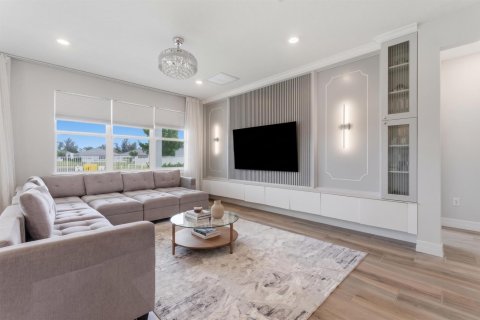 Casa en venta en Lake Worth, Florida, 5 dormitorios, 272.2 m2 № 2384569 - foto 11
