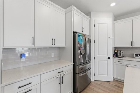 Casa en venta en Lake Worth, Florida, 5 dormitorios, 272.2 m2 № 2384569 - foto 8