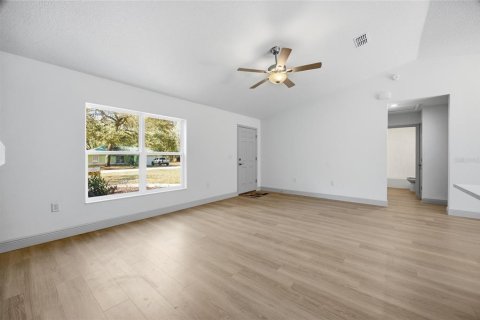 Villa ou maison à vendre à Summerfield, Floride: 3 chambres, 115.2 m2 № 2119466 - photo 13