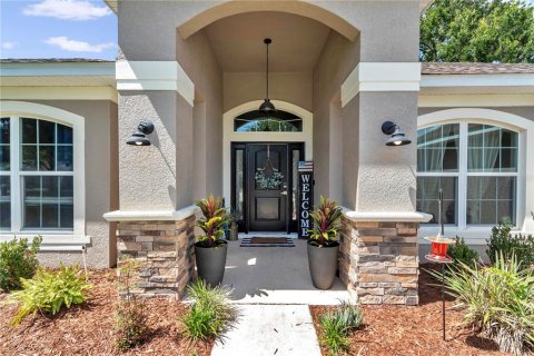 Villa ou maison à vendre à Ocala, Floride: 4 chambres, 220.55 m2 № 2295118 - photo 4