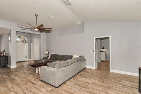 Villa ou maison à vendre à Ocala, Floride: 4 chambres, 220.55 m2 № 2295118 - photo 10