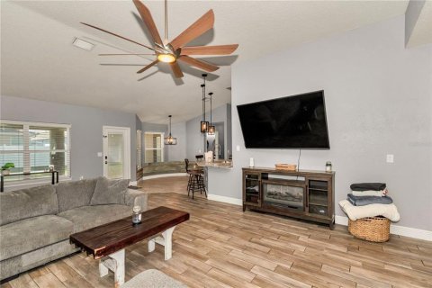 Villa ou maison à vendre à Ocala, Floride: 4 chambres, 220.55 m2 № 2295118 - photo 9