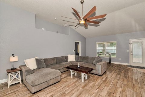 Villa ou maison à vendre à Ocala, Floride: 4 chambres, 220.55 m2 № 2295118 - photo 8