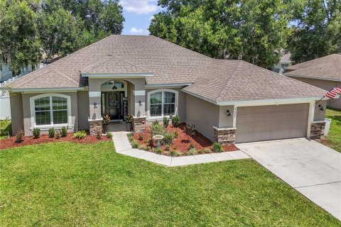 Villa ou maison à vendre à Ocala, Floride: 4 chambres, 220.55 m2 № 2295118 - photo 2