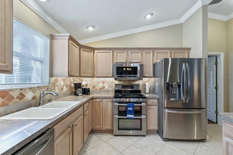 Снять в аренду виллу или дом в Те-Виллиджис, Флорида 3 спальни, 143.53м2, № 1814990 - фото 7