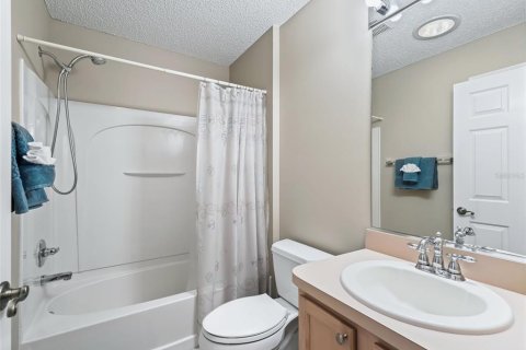 Снять в аренду виллу или дом в Те-Виллиджис, Флорида 3 спальни, 143.53м2, № 1814990 - фото 19