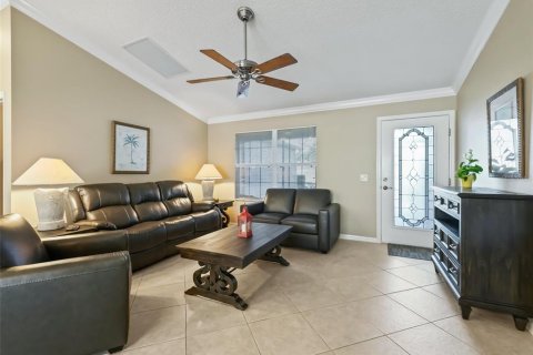 Снять в аренду виллу или дом в Те-Виллиджис, Флорида 3 спальни, 143.53м2, № 1814990 - фото 4