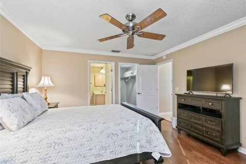 Снять в аренду виллу или дом в Те-Виллиджис, Флорида 3 спальни, 143.53м2, № 1814990 - фото 14