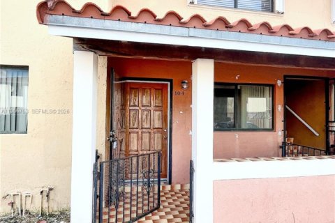 Снять в аренду кондоминиум в Хайалиа, Флорида 2 спальни, 71.07м2, № 2079972 - фото 8